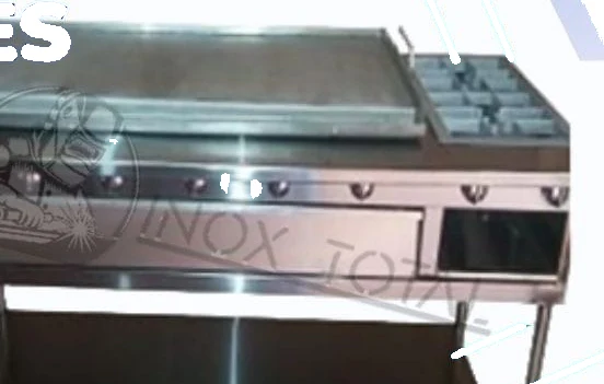 Plancha con quemadores de acero inoxidable